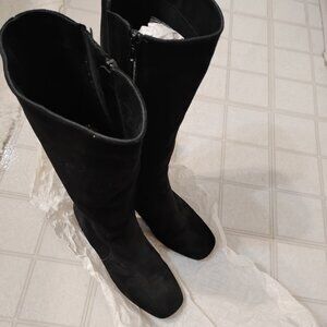 La Canadienne Black Suede Boots size 6
